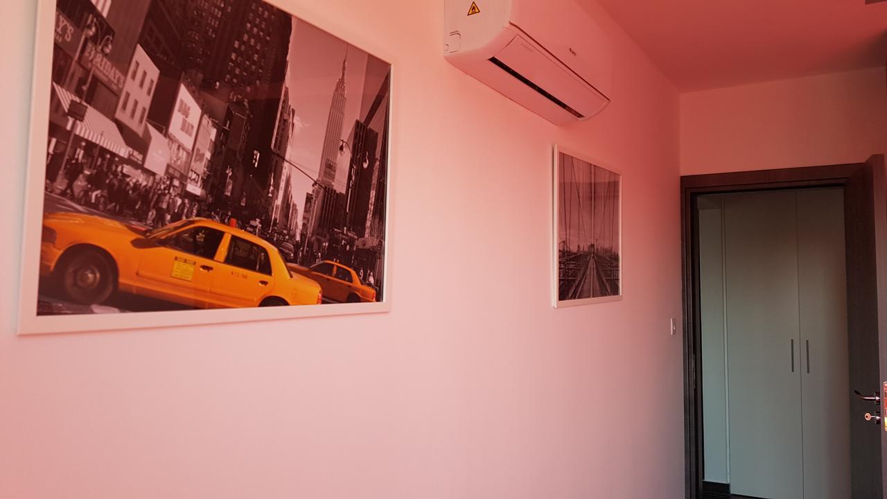 Dezo Luxury Town Apartment Ларнака Екстер'єр фото